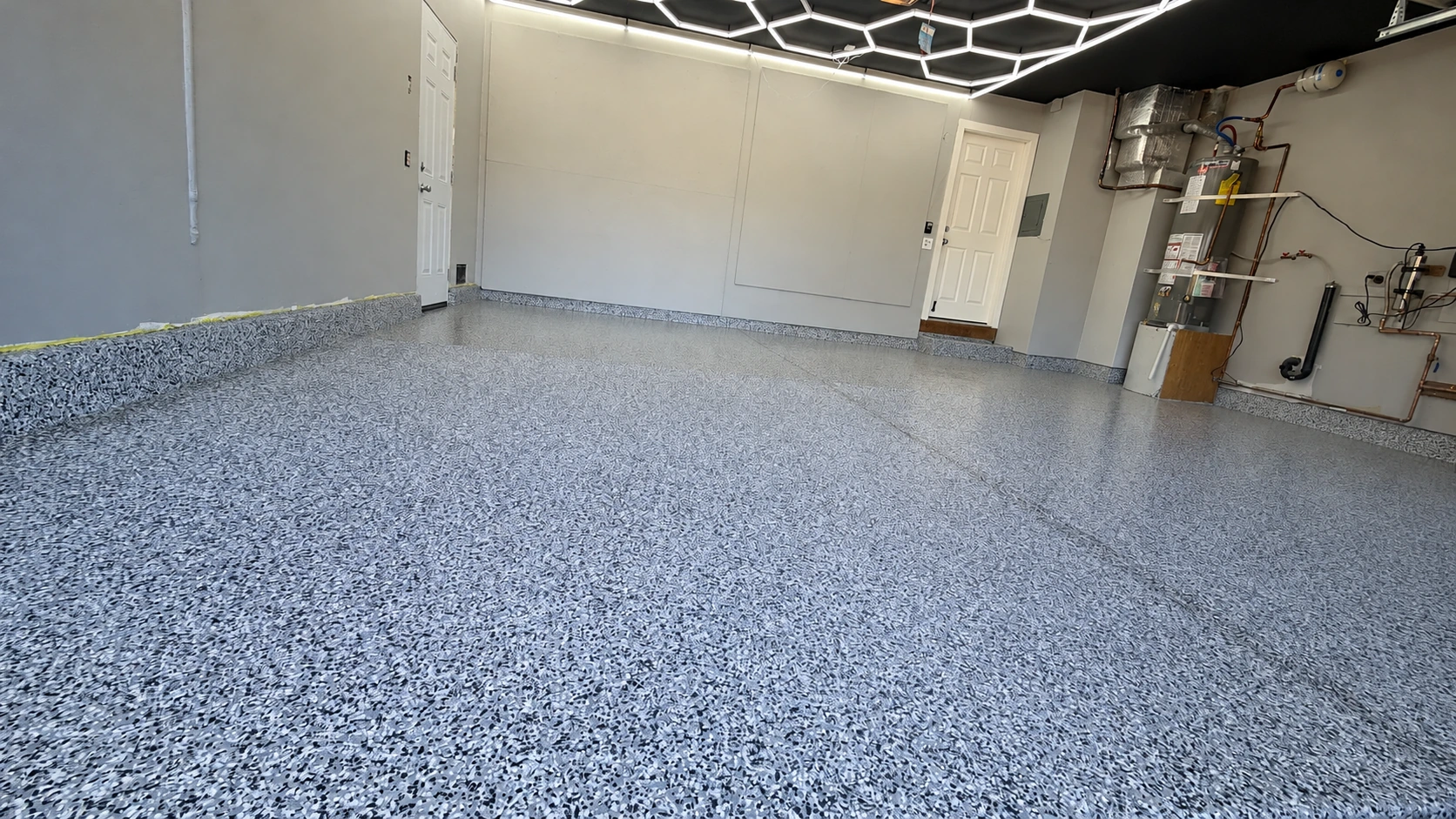 Flake epoxy floor