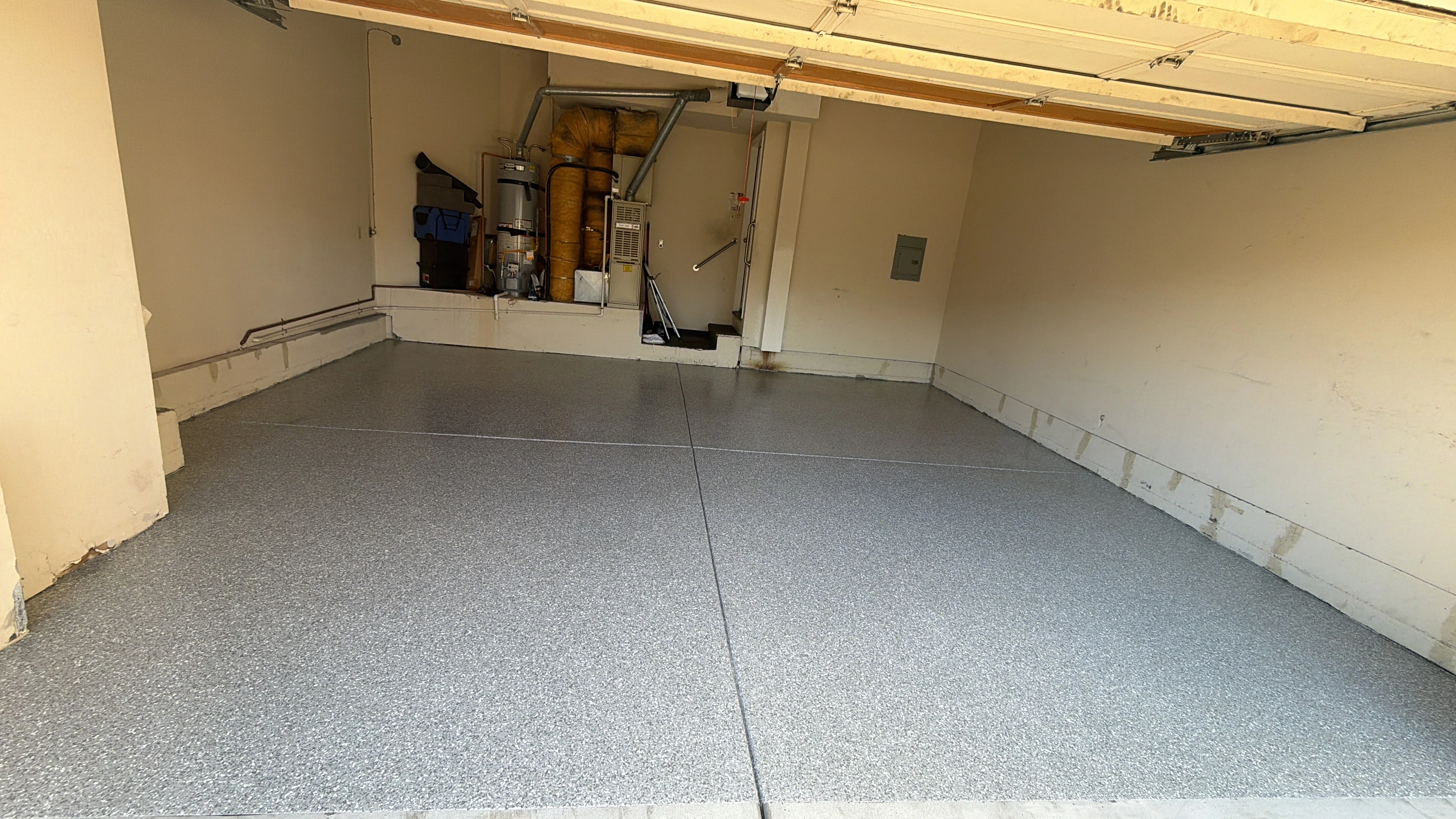 Flake epoxy floor