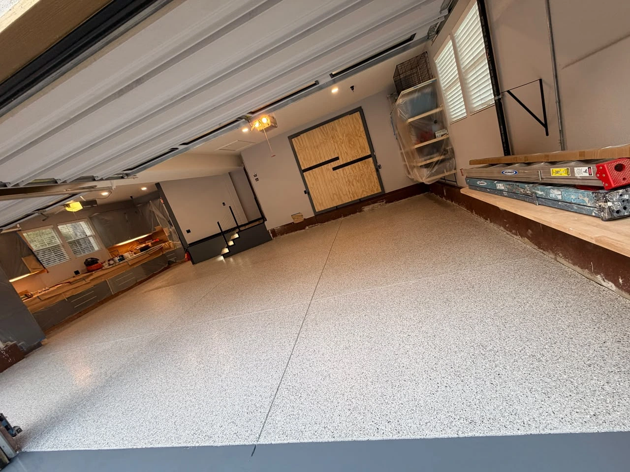 Finished flake epoxy garage floor
